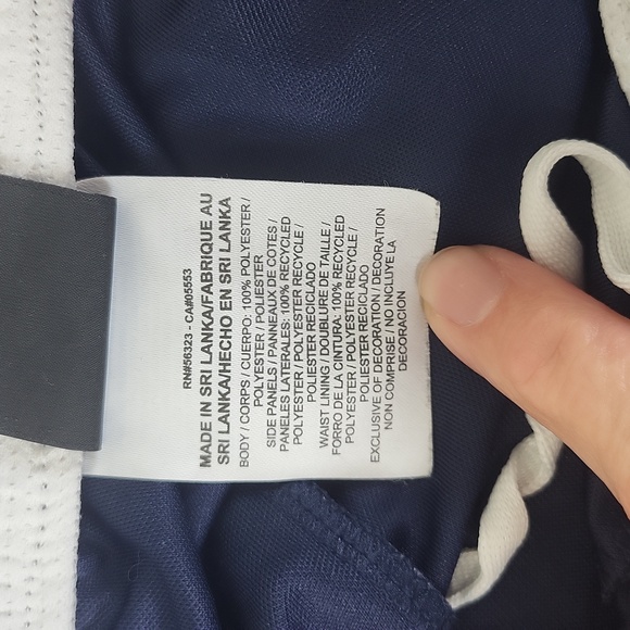 Nike Shorts - Picture 6 of 6